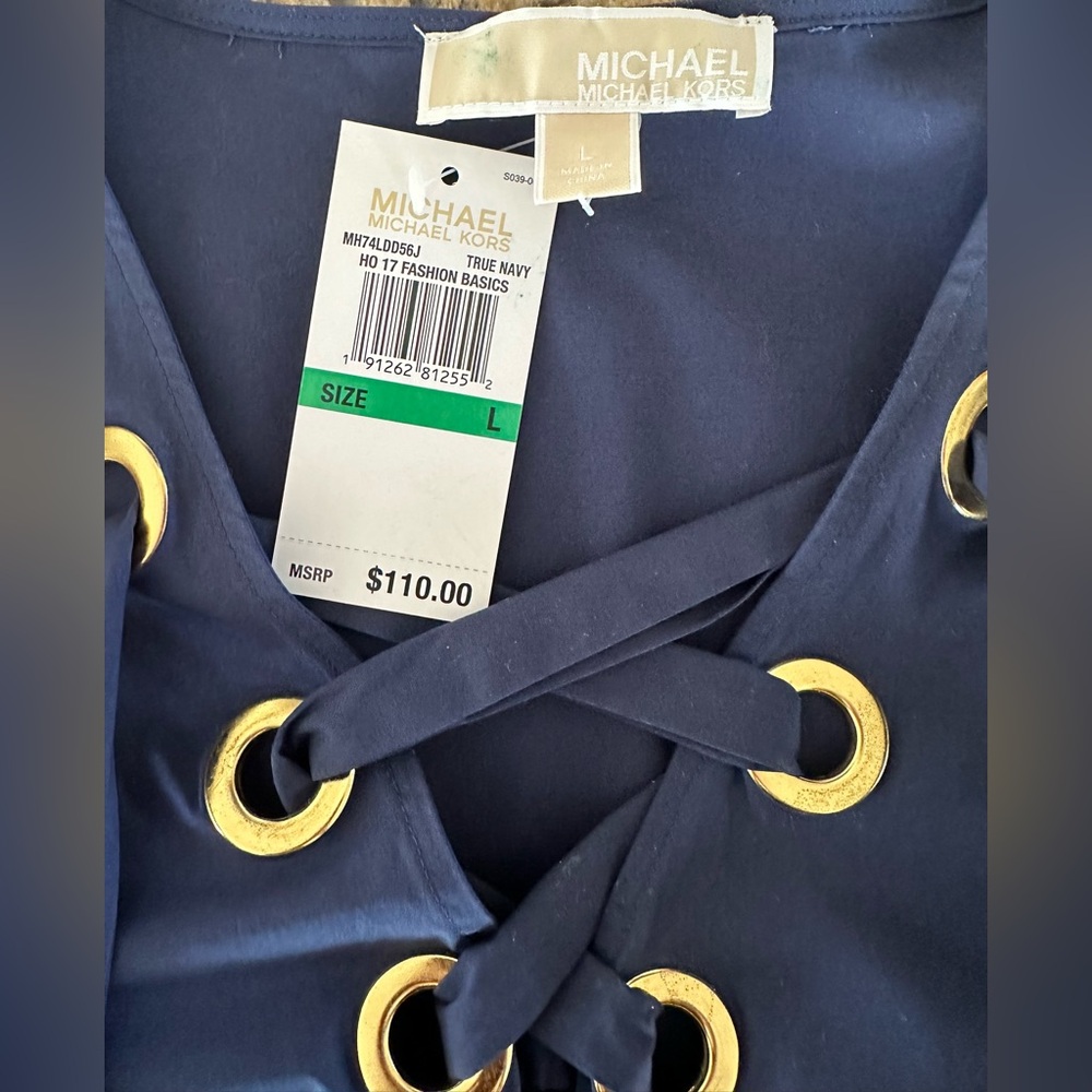NWT! MICHAEL KORS TRUE NAVY BLOUSE. SIZE LARGE - Picture 8 of 9